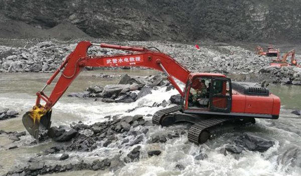 【方圆信息快讯】四川茂县山体垮塌救灾，通信业全力开展抢险救灾！